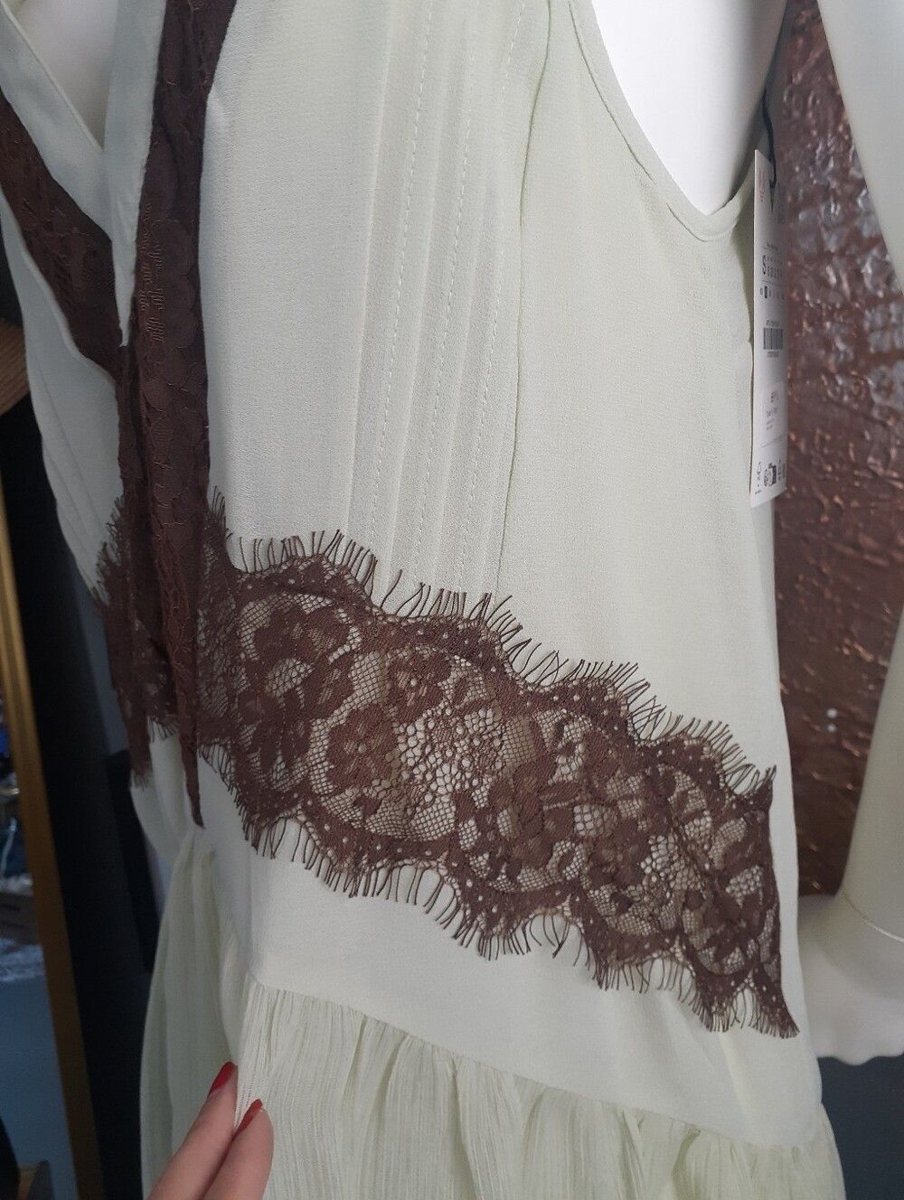 Zara Nwt Lace-Trim Chiffon Slip Dress in Pale Green and Chocolate Brown - Picture 8 of 16